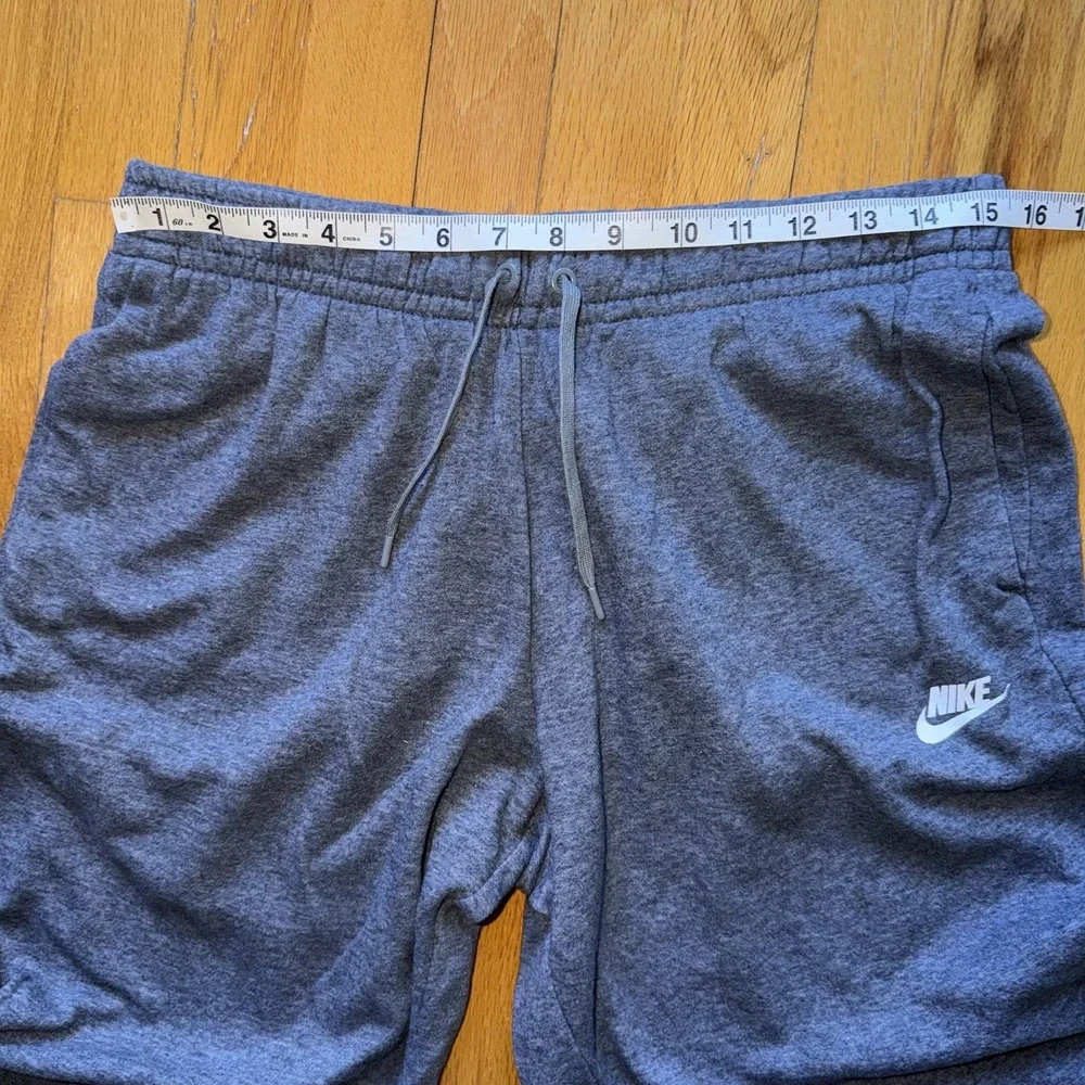 Nike Pants Mens M Gray Fleece Joggers‎ Sweatpants Swoosh Logo Pockets Athletic